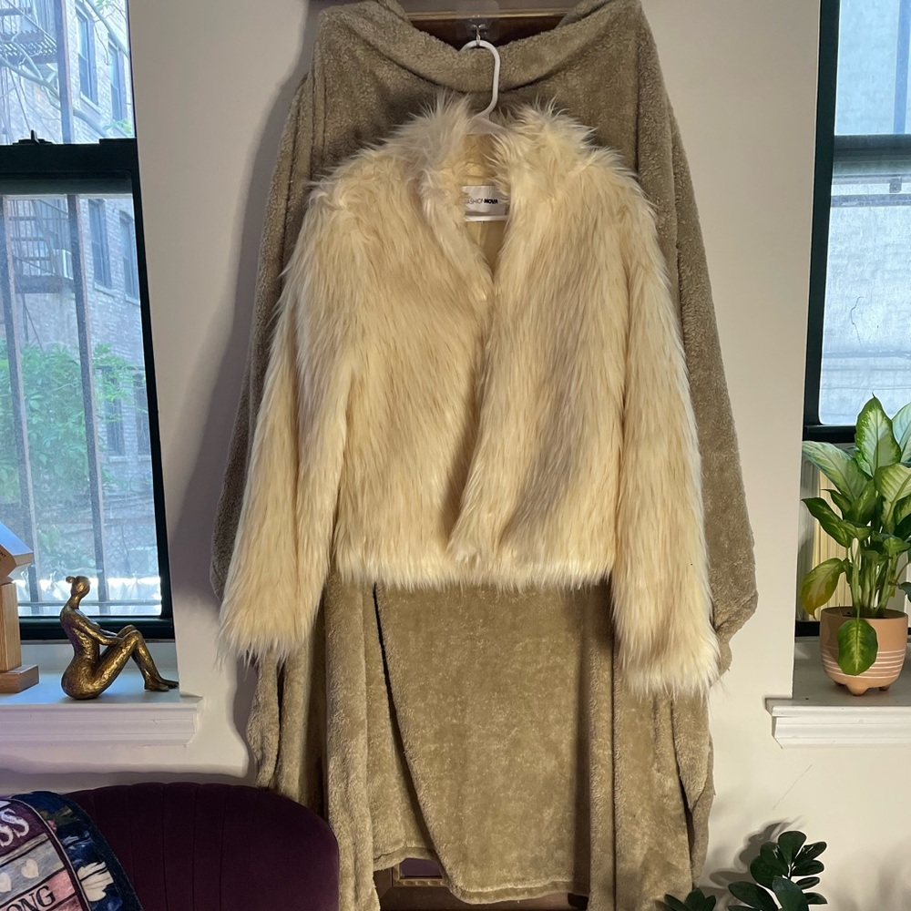 Fashion Nova Fuzzy Cream Winter Coat